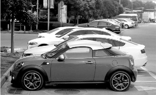 違章停車(chē)被拖壞，就該自認(rèn)倒霉？告訴車(chē)主如何獲得賠償